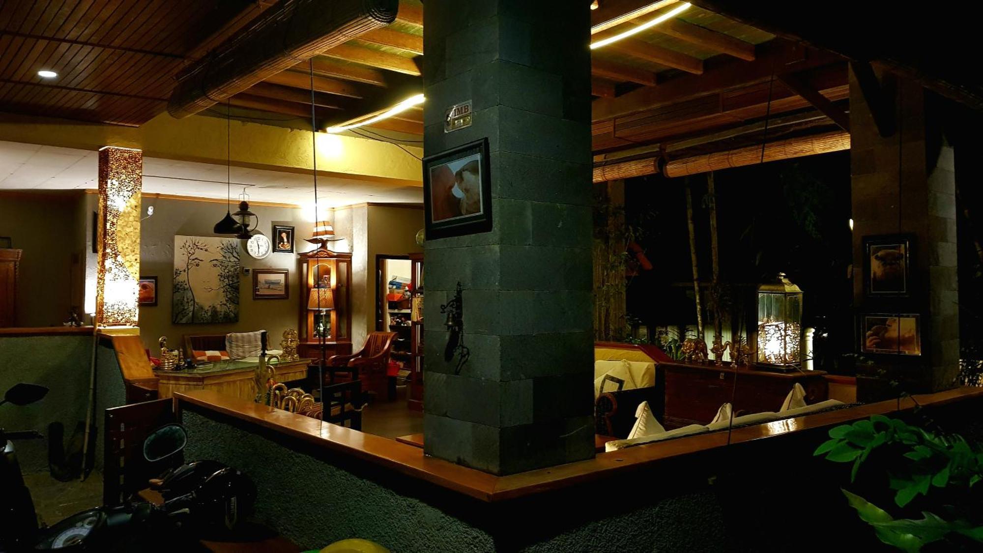 Mi Casa Ijen Guest House Banyuwangi  Exterior foto